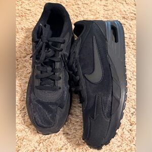 Nike Air Max Solo Women’s Black Sneakers